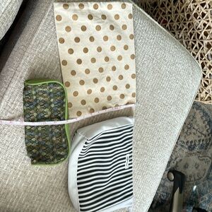 3 gently used zipper cloth bags